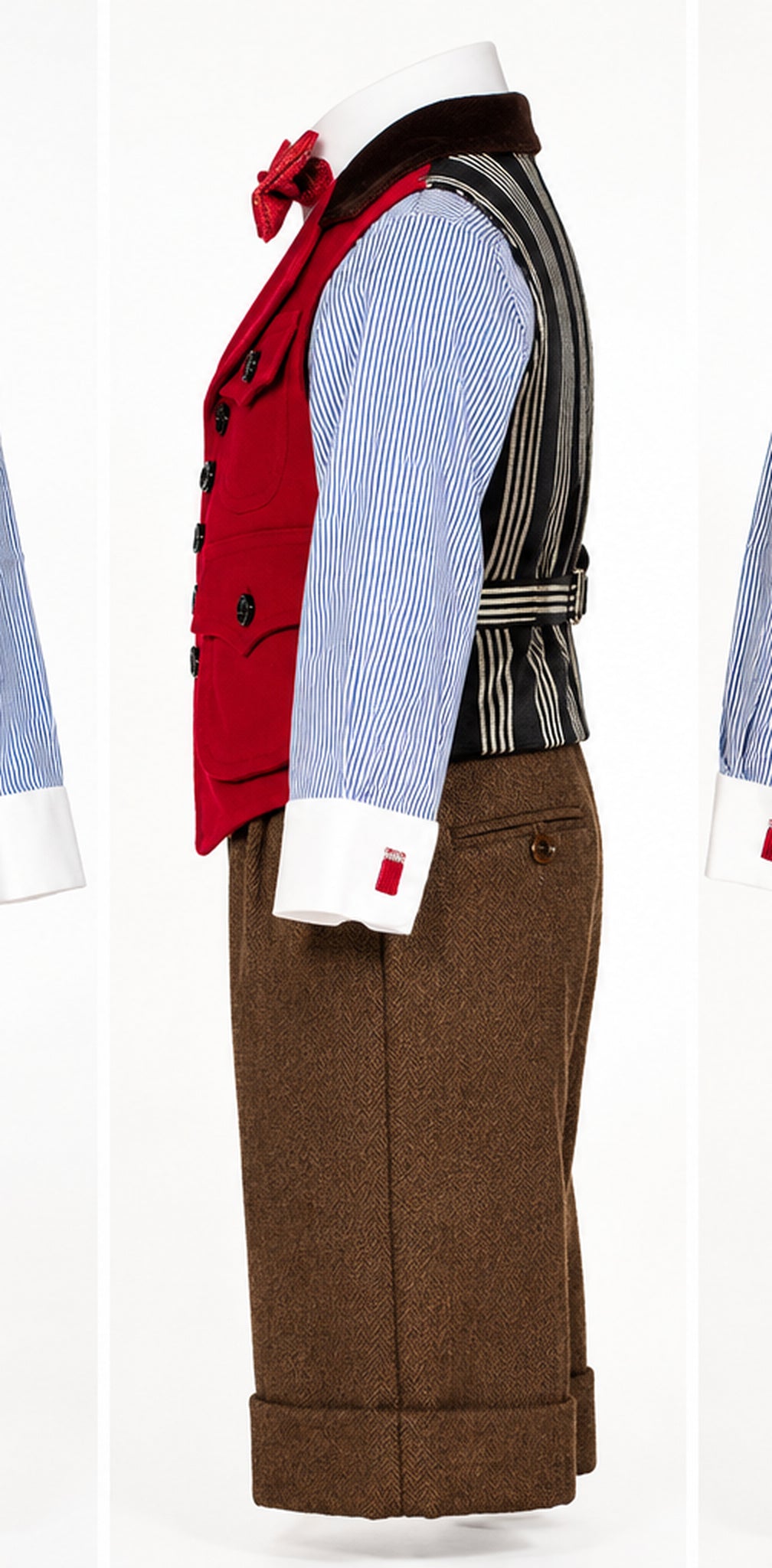 Germain – gilet de palefrenier, vue de profil